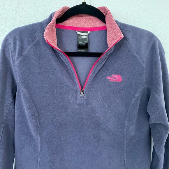 Half Zip Lightweight Fleece - Picture 2 of 4